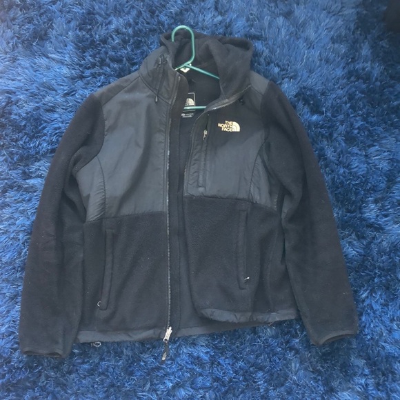 Black Hooded Fleece Northface Jacket - Picture 3 of 5